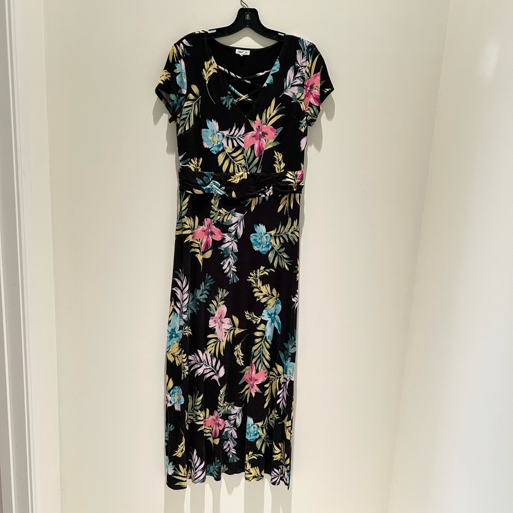 Floral Black Maxi Dress